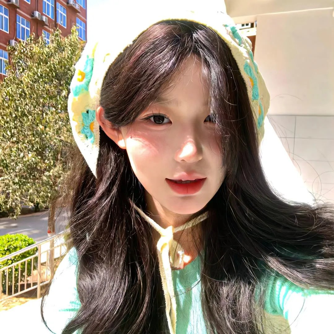 独自夜归的女孩